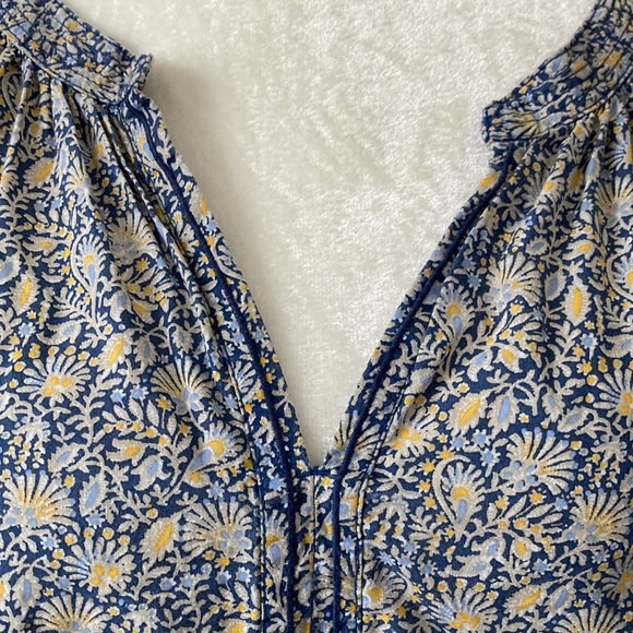 GAP Peasant Top - Picture 5 of 13